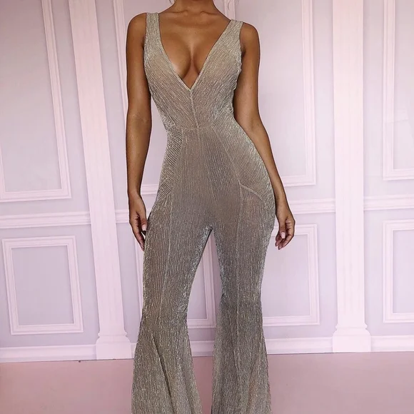 House of CB 'Fallon' champagne lurex kick flare jumpsuit - Picture 5 of 9